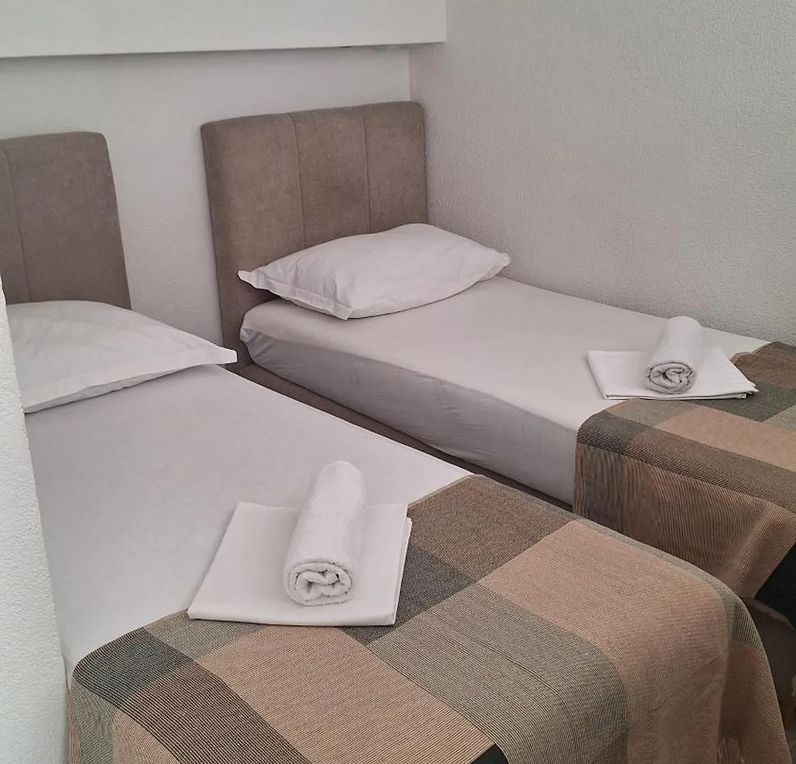 Studio Trstenik With Private Parking Space Split Apartment